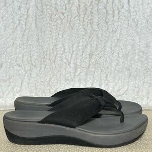Clarks Cloudsteppers Womens Black Arla Glison SlipOn Thong Platform Sandals SZ 7